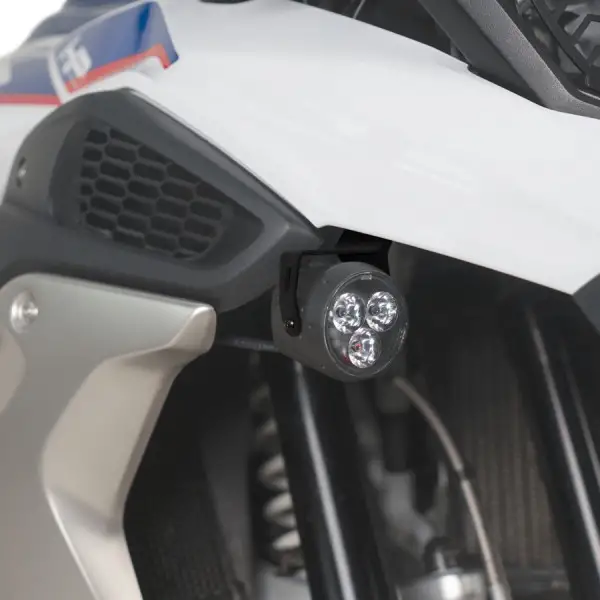 Kit attacchi fari supplementari Barracuda per BMW