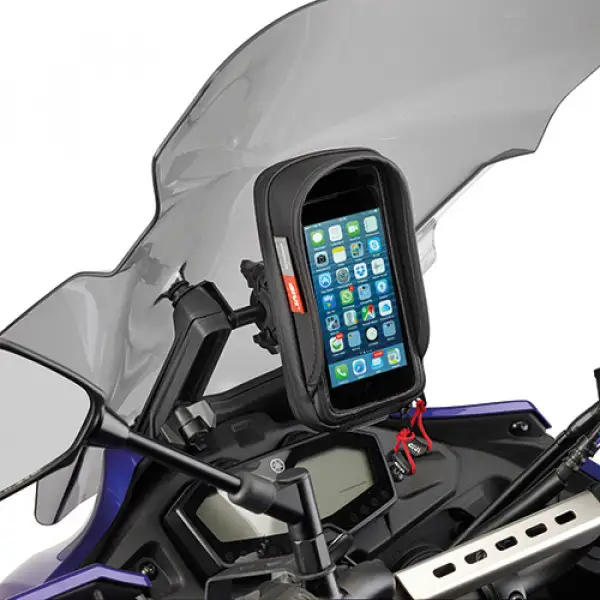 Traversino Givi FB1146 per montaggio porta navigatori o porta smartphone su Honda NC 750X 2016