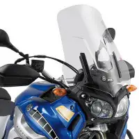 Givi specific spoiler for Yamaha