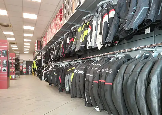 negozio reggio Emilia motoabbigliamento