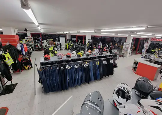 negozio Abbiategrasso motoabbigliamento