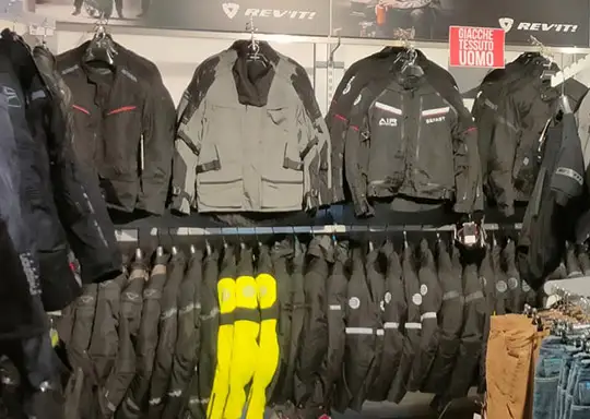 negozio cuneo motoabbigliamento