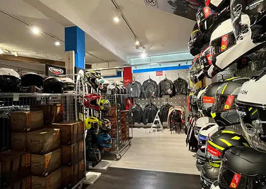 negozio cuneo motoabbigliamento