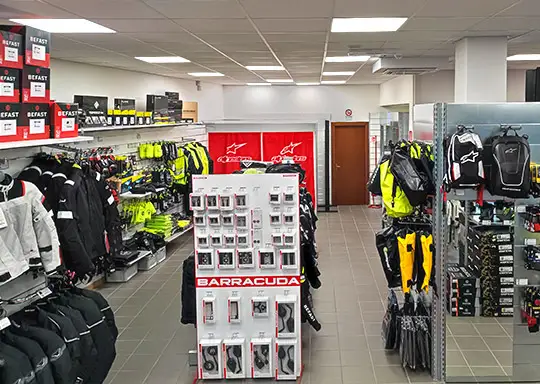 negozio viterbo motoabbigliamento