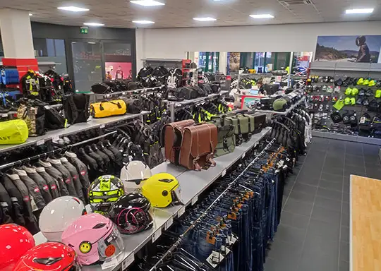 Vendita Accessori Moto Outlet Adesivi Moto Outlet a prezzi